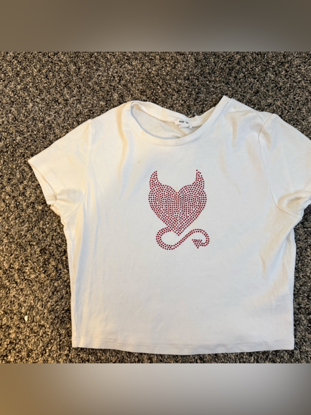 Garage White Short Sleeve Tee with Red Rhinestone Swan